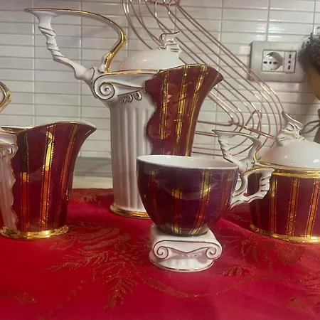 Albania Dream Holidays * 티라나